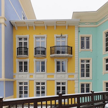 Arte sui Muri|decorazione di facciate|facciate dipinte|Mosca|Portofino|trompe l'oeil|cornici|texture