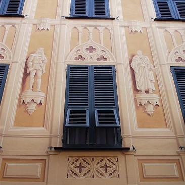 Arte sui Muri|decorazione neogotica|intarsi gotici|cornici dipinte|decorazioni tridimensionali|Genoa